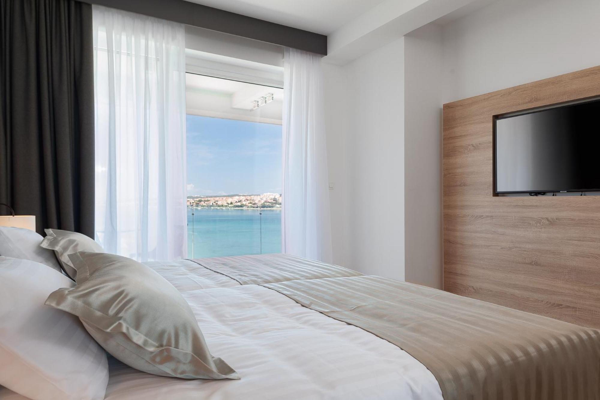 Kaneo Beach Hotel Novalja Eksteriør billede