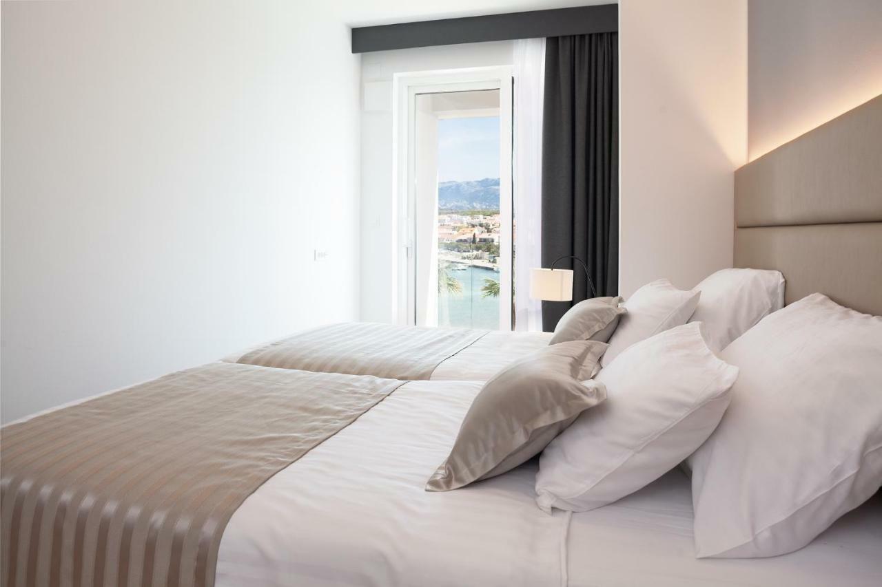 Kaneo Beach Hotel Novalja Eksteriør billede
